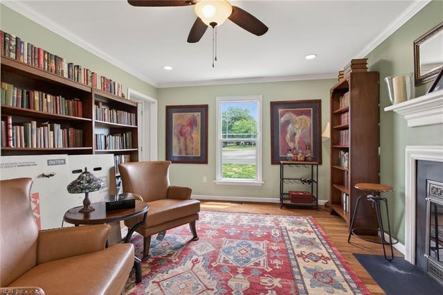 1 Laramie CT, Newport News, VA 23608