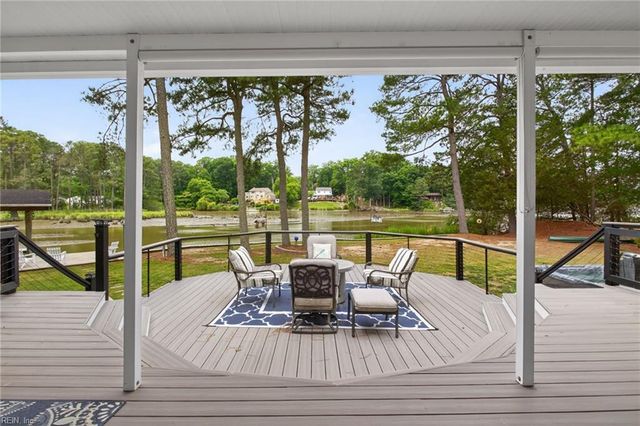 1 Laramie CT, Newport News, VA 23608
