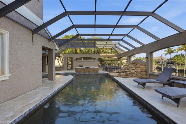 2827 SW 33rd ST, Cape Coral, FL 33914