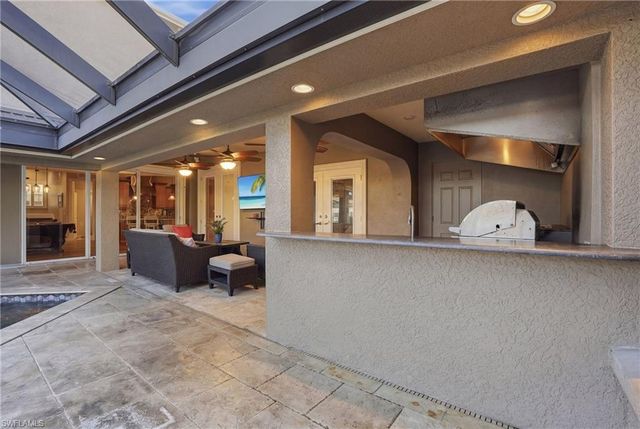 2827 SW 33rd ST, Cape Coral, FL 33914