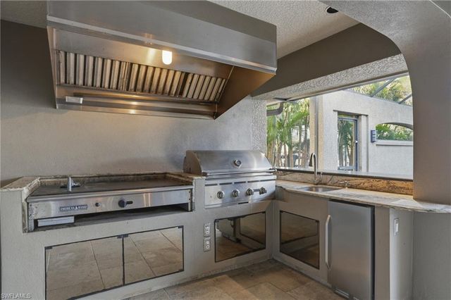 2827 SW 33rd ST, Cape Coral, FL 33914