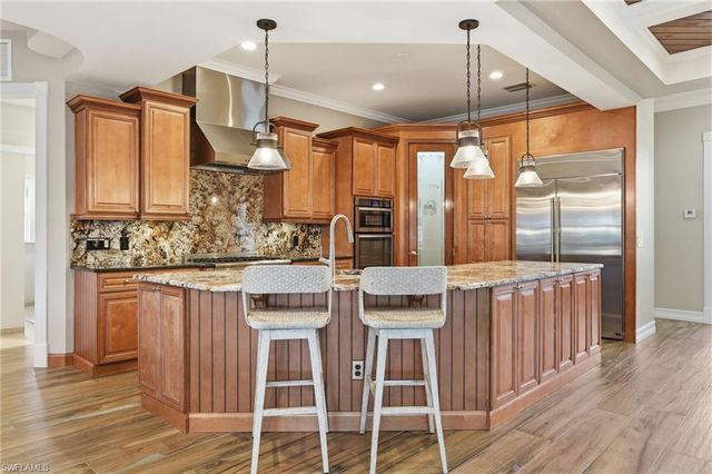 2827 SW 33rd ST, Cape Coral, FL 33914