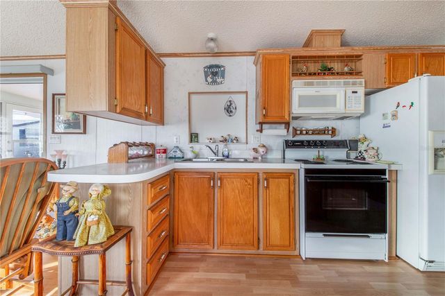 251 PATTERSON ROAD F22, Haines City, FL 33844