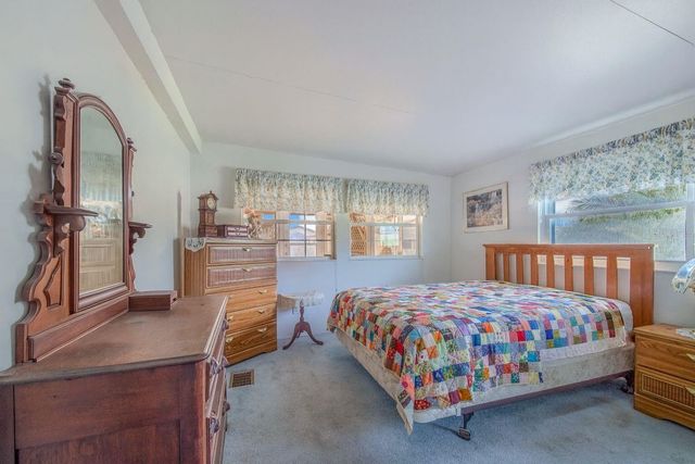 251 PATTERSON ROAD F22, Haines City, FL 33844