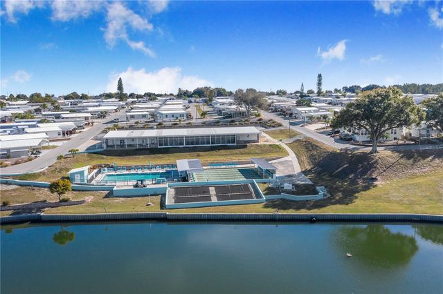 251 PATTERSON ROAD F22, Haines City, FL 33844