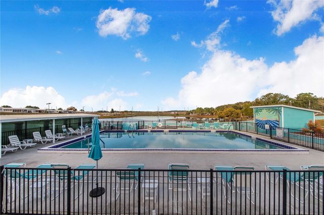 251 PATTERSON ROAD F22, Haines City, FL 33844