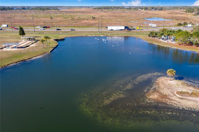 251 PATTERSON ROAD F22, Haines City, FL 33844