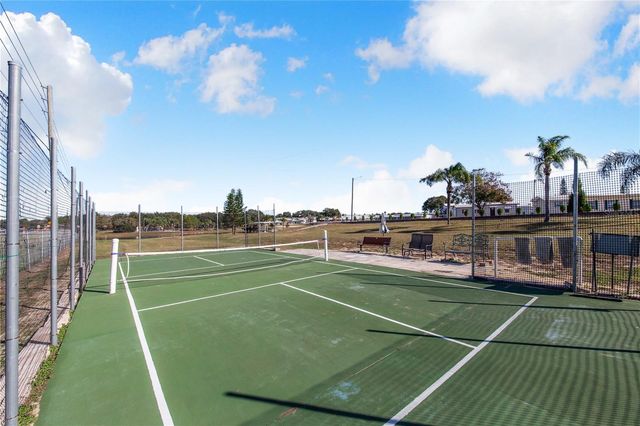 251 PATTERSON ROAD F22, Haines City, FL 33844