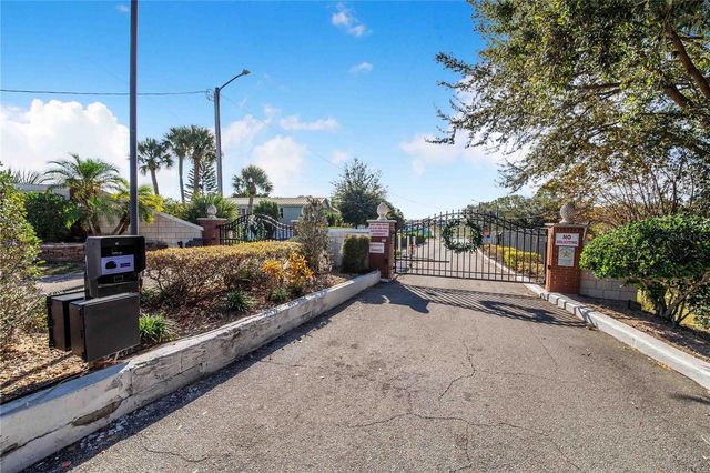 251 PATTERSON ROAD F22, Haines City, FL 33844