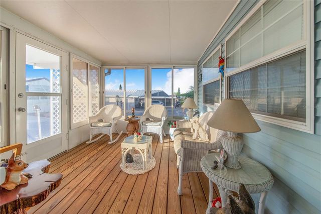 251 PATTERSON ROAD F22, Haines City, FL 33844