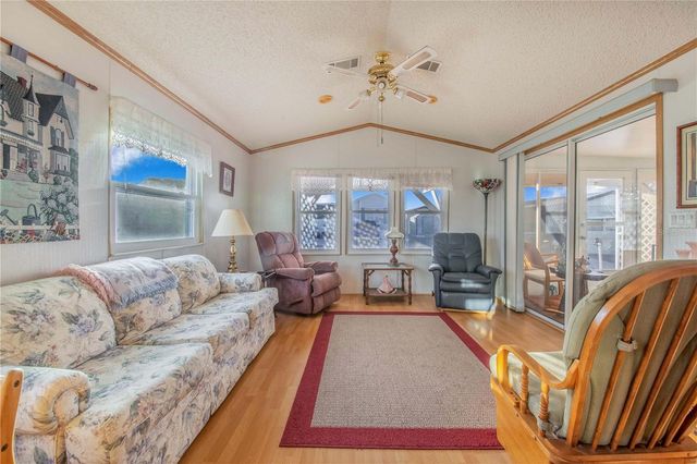 251 PATTERSON ROAD F22, Haines City, FL 33844