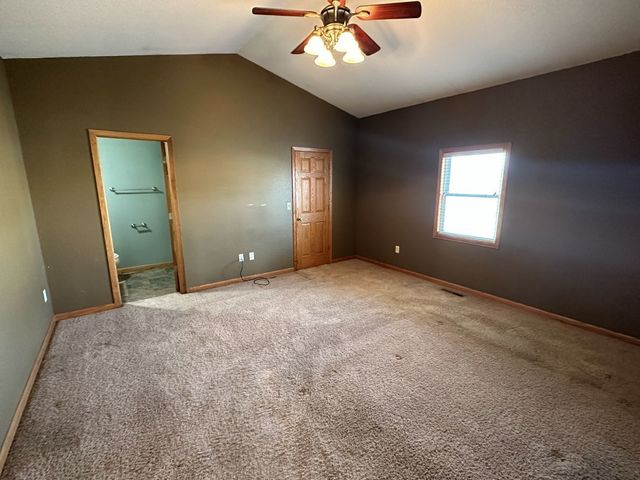 627 12th Street, Dewitt, IA 52472