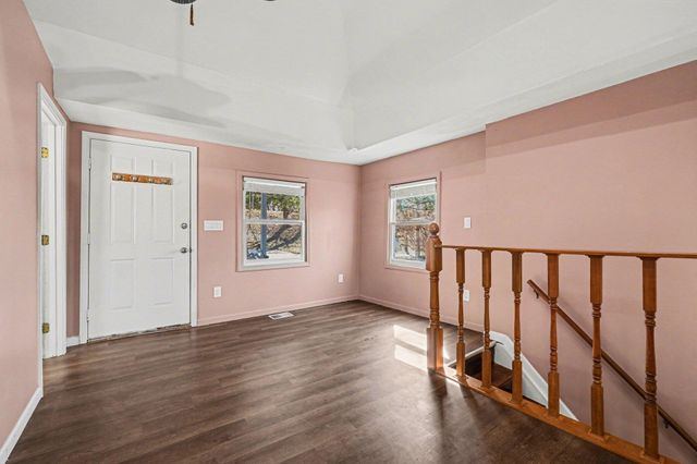 29 Veterans Drive, Highland Heights, KY 41076