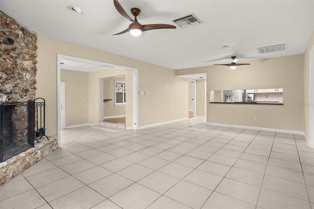 204 BLUE LAKE DRIVE, Longwood, FL 32779