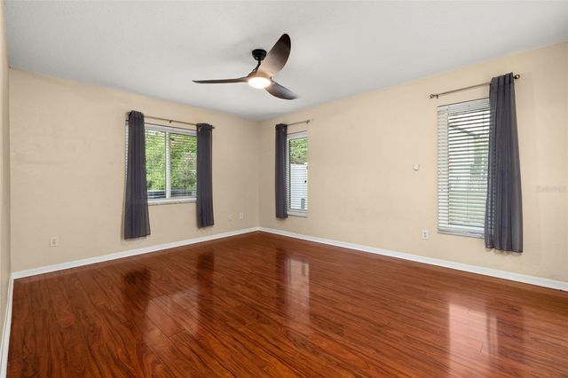 204 BLUE LAKE DRIVE, Longwood, FL 32779