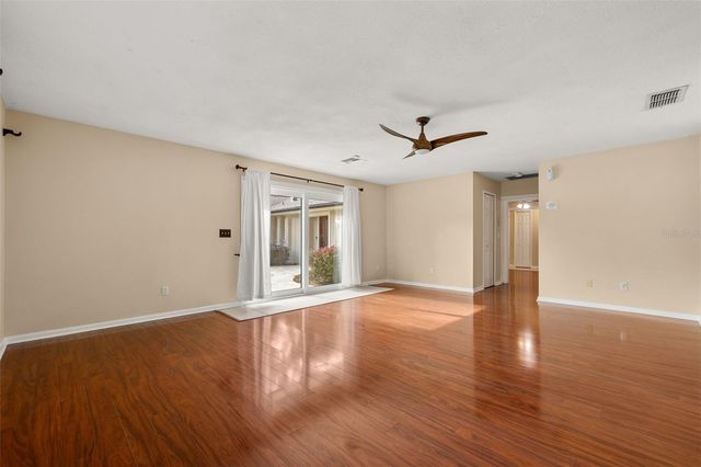 204 BLUE LAKE DRIVE, Longwood, FL 32779