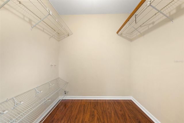 204 BLUE LAKE DRIVE, Longwood, FL 32779