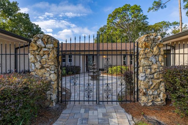 204 BLUE LAKE DRIVE, Longwood, FL 32779