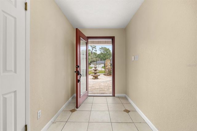 204 BLUE LAKE DRIVE, Longwood, FL 32779