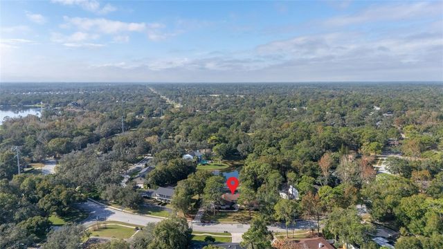 204 BLUE LAKE DRIVE, Longwood, FL 32779