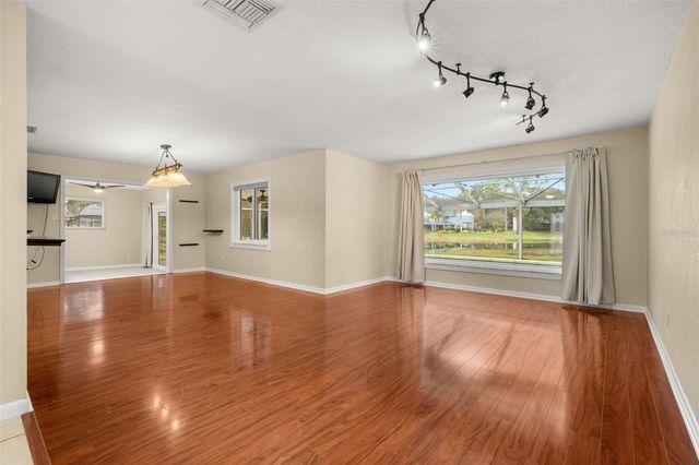 204 BLUE LAKE DRIVE, Longwood, FL 32779