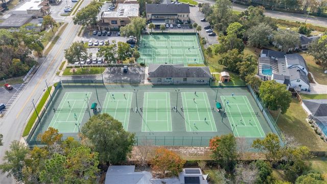 204 BLUE LAKE DRIVE, Longwood, FL 32779