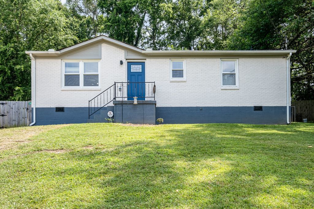 100 Beech St, Columbia, TN 38401