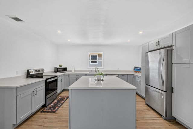 2100 NW 4th Avenue, Mineral Wells, TX 76067