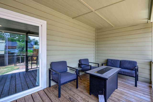 2100 NW 4th Avenue, Mineral Wells, TX 76067