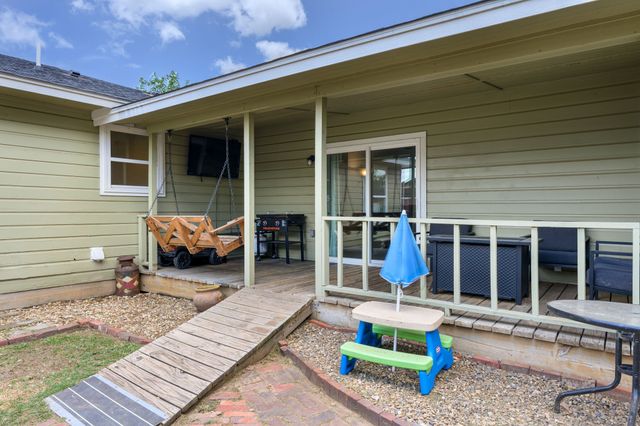 2100 NW 4th Avenue, Mineral Wells, TX 76067