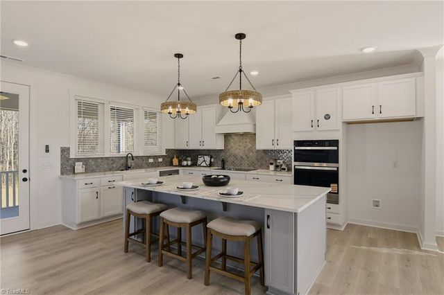 851 Gumtree Road 1029, Winston-salem, NC 27107