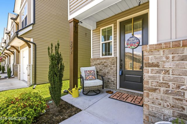 392 Judson Way, Lenoir City, TN 37771