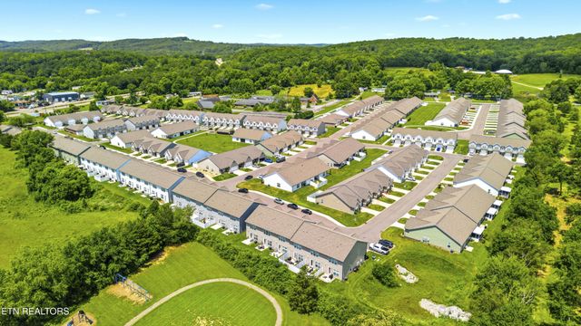 392 Judson Way, Lenoir City, TN 37771