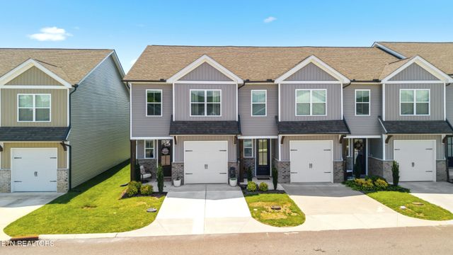 392 Judson Way, Lenoir City, TN 37771