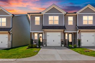 392 Judson Way, Lenoir City, TN 37771