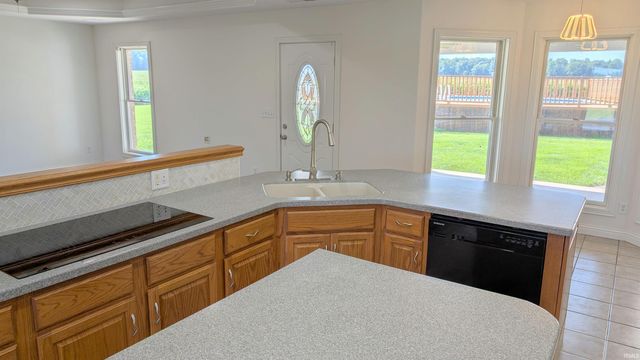 3680 W 550 North, Uniondale, IN 46791