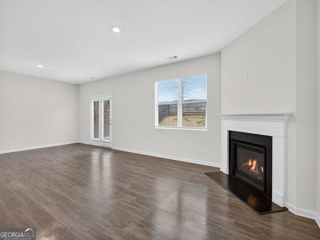 5372 Barberry Avenue, Oakwood, GA 30566