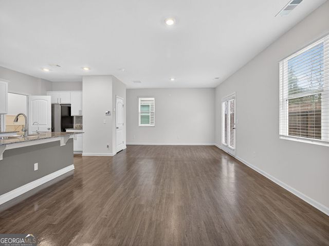 5372 Barberry Avenue, Oakwood, GA 30566