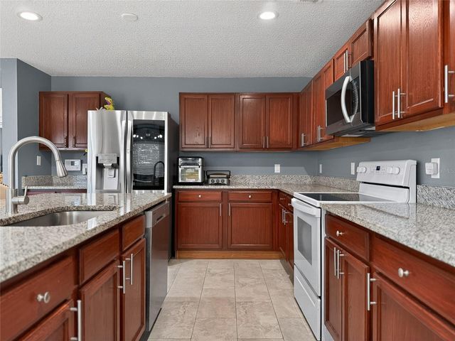 7821 FALABELLA COURT, Orlando, FL 32818