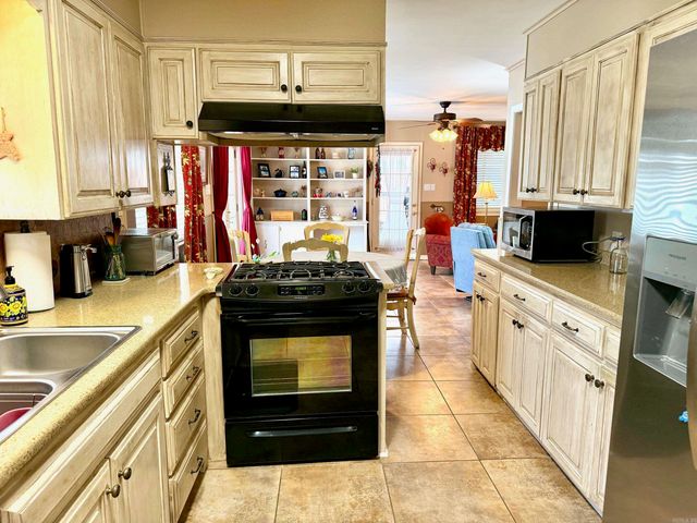 204 Mitchell Street, Hot Springs, AR 71913