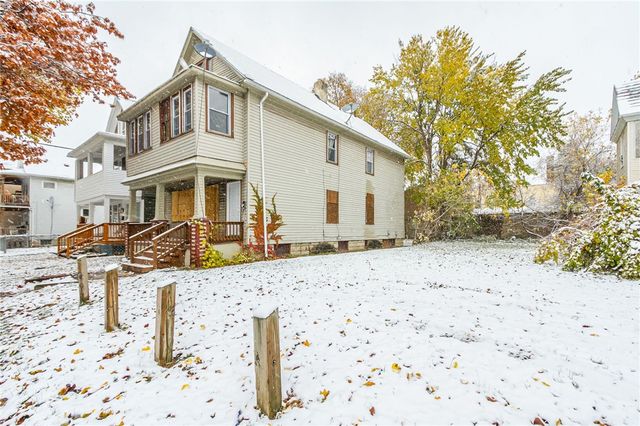 100-102 Parkway, Rochester, NY 14608