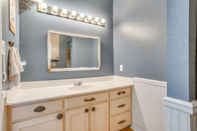 1129 Crazy Horse Trail, Burleson, TX 76028