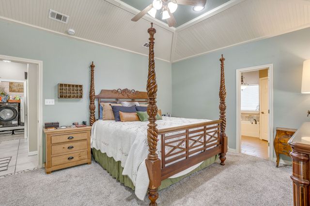 1129 Crazy Horse Trail, Burleson, TX 76028