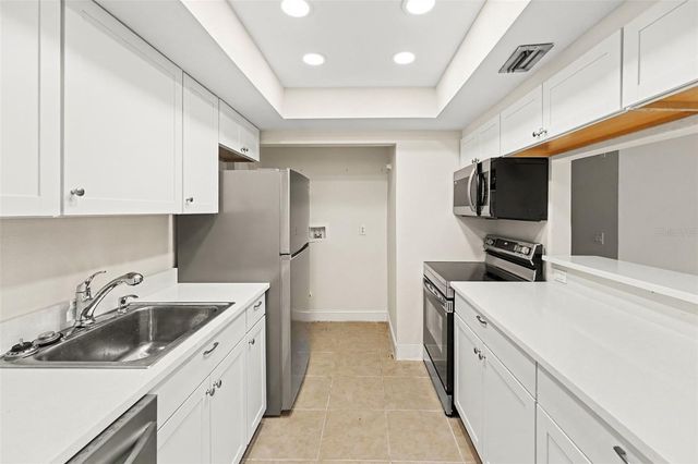 11502 7TH LANE N 1401, St Petersburg, FL 33716