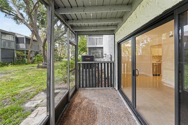 11502 7TH LANE N 1401, St Petersburg, FL 33716