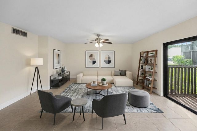 11502 7TH LANE N 1401, St Petersburg, FL 33716