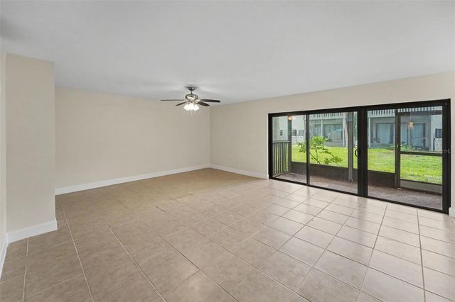 11502 7TH LANE N 1401, St Petersburg, FL 33716