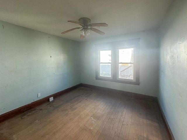 625 Mckinstry Ave, Chicopee, MA 01020