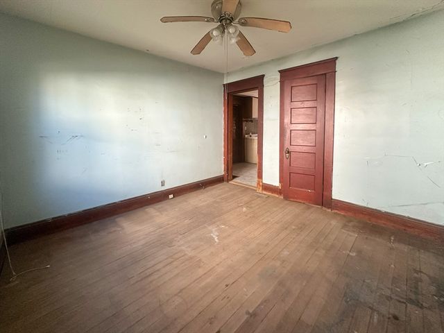 625 Mckinstry Ave, Chicopee, MA 01020