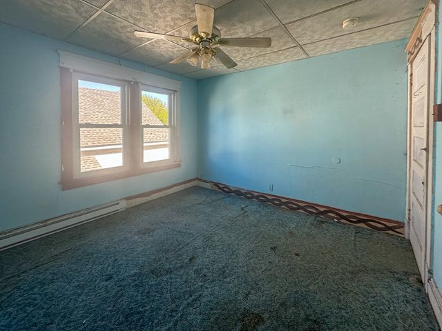 625 Mckinstry Ave, Chicopee, MA 01020